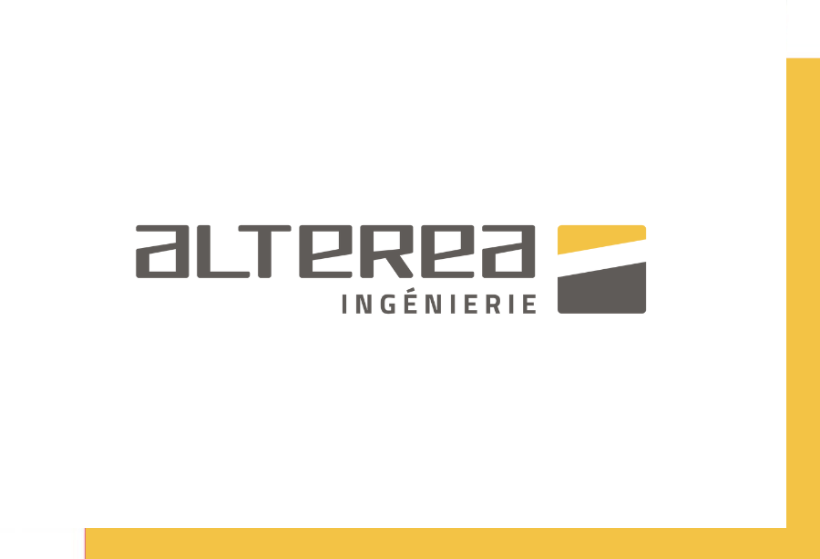 Découvrez le logo d'ALTEREA Ingénierie, mettant en avant une typographie moderne accompagnée d'un design graphique épuré. Ce logo combine des nuances de gris et de jaune, symbolisant l'innovation et la rigueur dans le domaine de l'ingénierie et du conseil en efficacité énergétique pour les bâtiments.